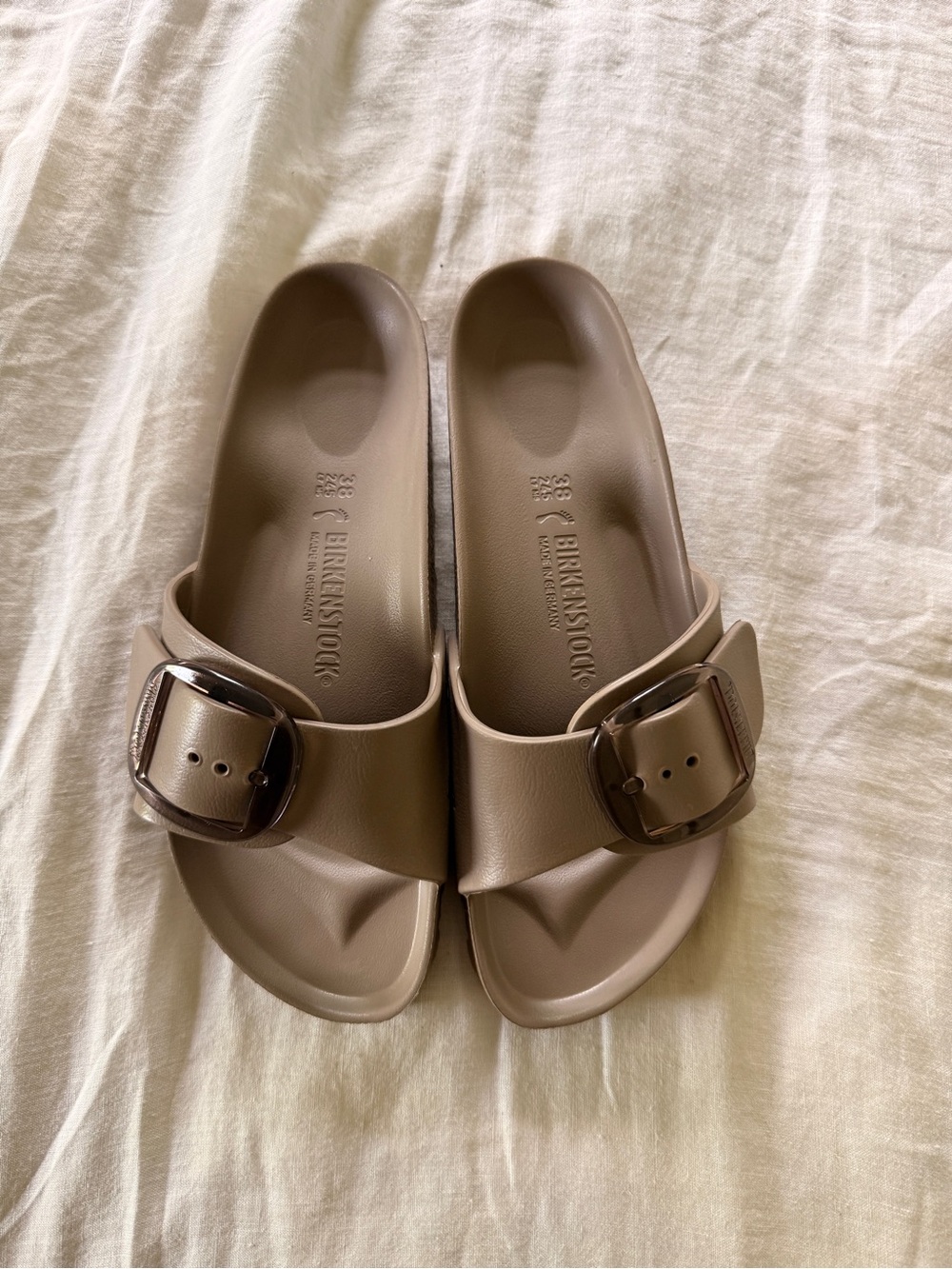 Birkenstock Eva Madrid Slide Sandals in Taupe Brown - New!